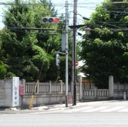 白髭神社の入り口